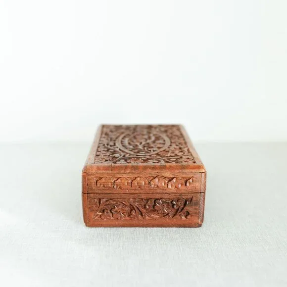 Vintage Hand Carved Wooden Jewelry Trinket Memorial Box Himalayan Jungle Wood - Picture 10 of 16